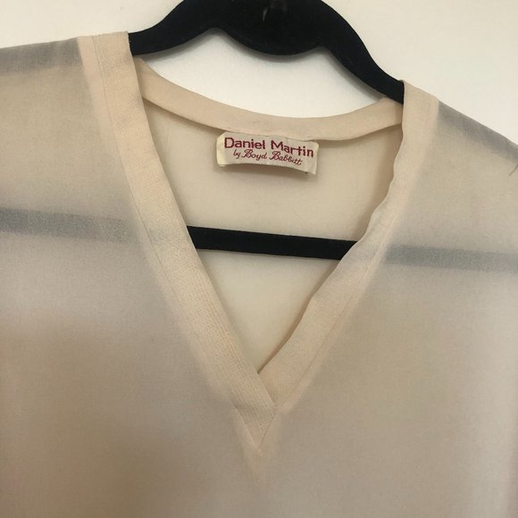 VINTAGE Daniel Martin by Boyd Babbitt Sheer Cream Long Sleeve V-Neck Blouse Top - Picture 6 of 9